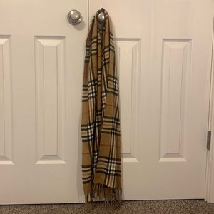 Dupe Burberry Scarf